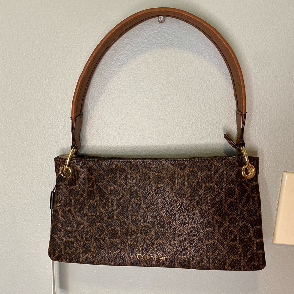 Calvin Klein Raya Signature Demi Shoulder Bag